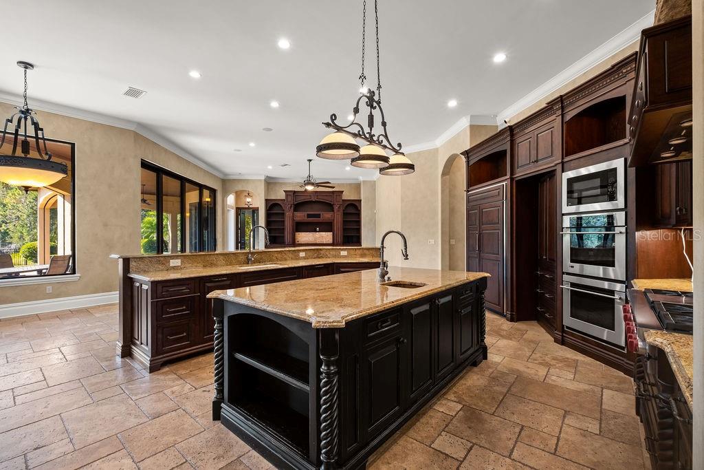 KEENES POINTE - Residential