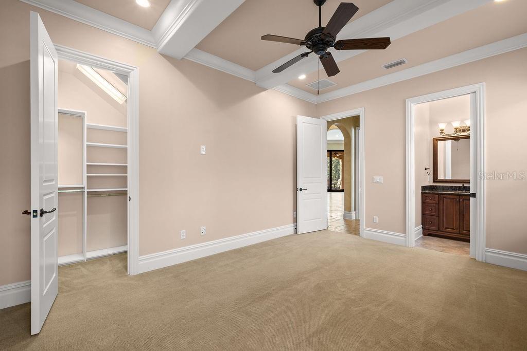 KEENES POINTE - Residential