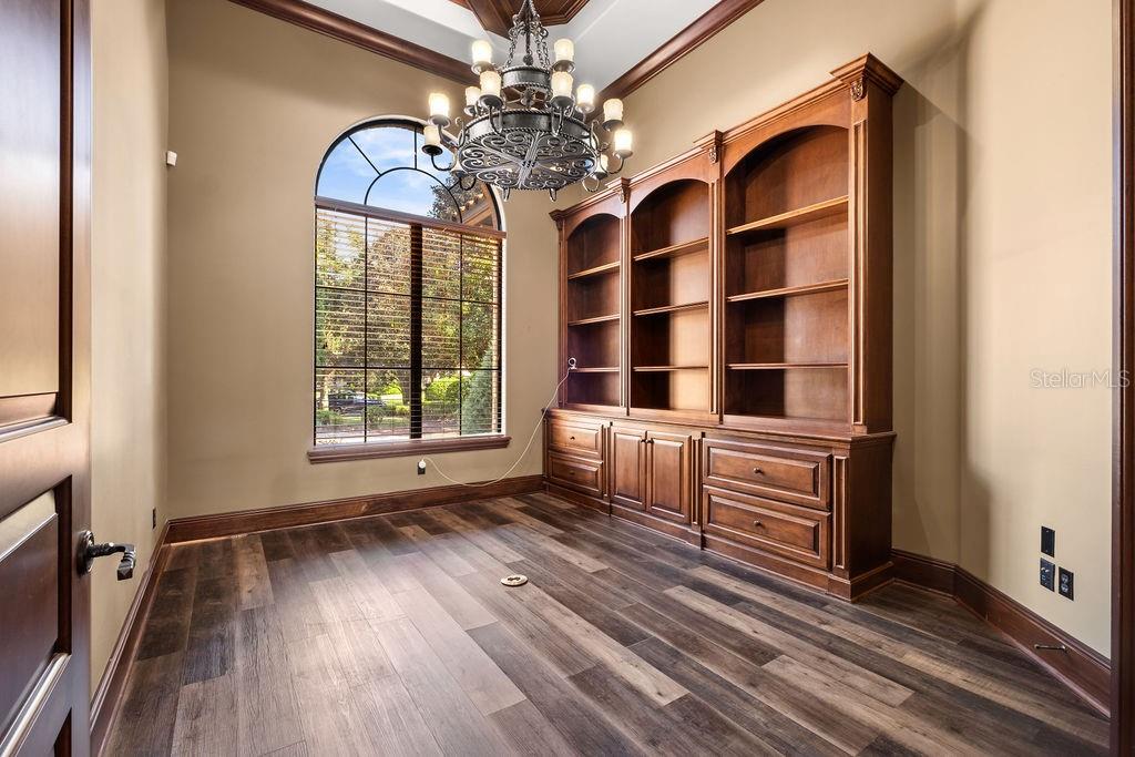 KEENES POINTE - Residential