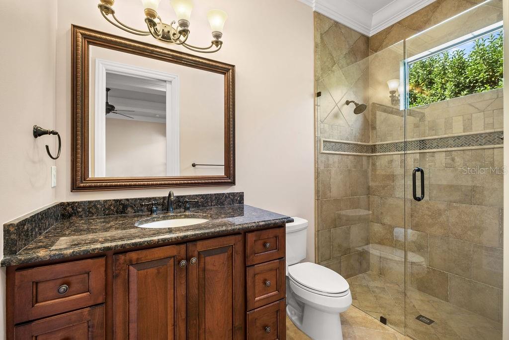 KEENES POINTE - Residential