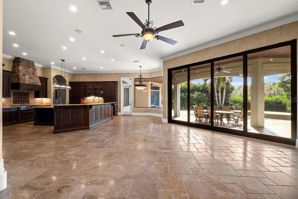 KEENES POINTE - Residential