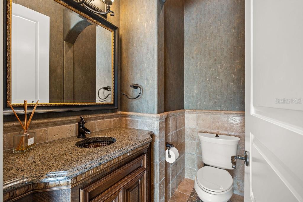 KEENES POINTE - Residential