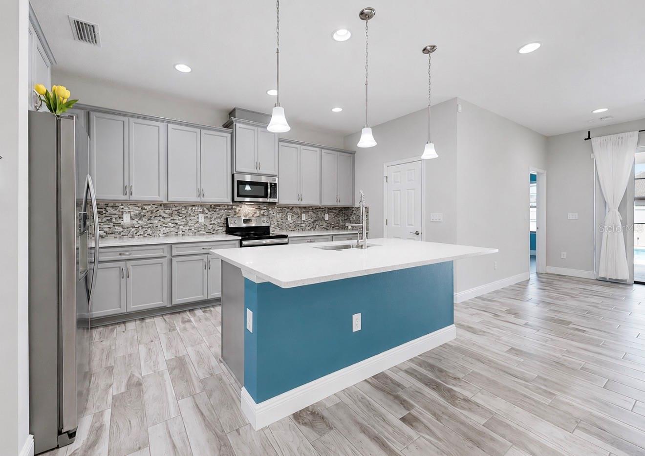TRIPLE CREEK - Residential