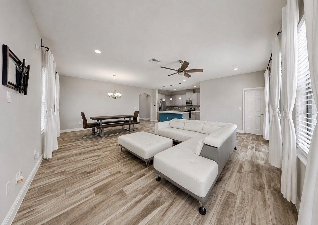 TRIPLE CREEK - Residential