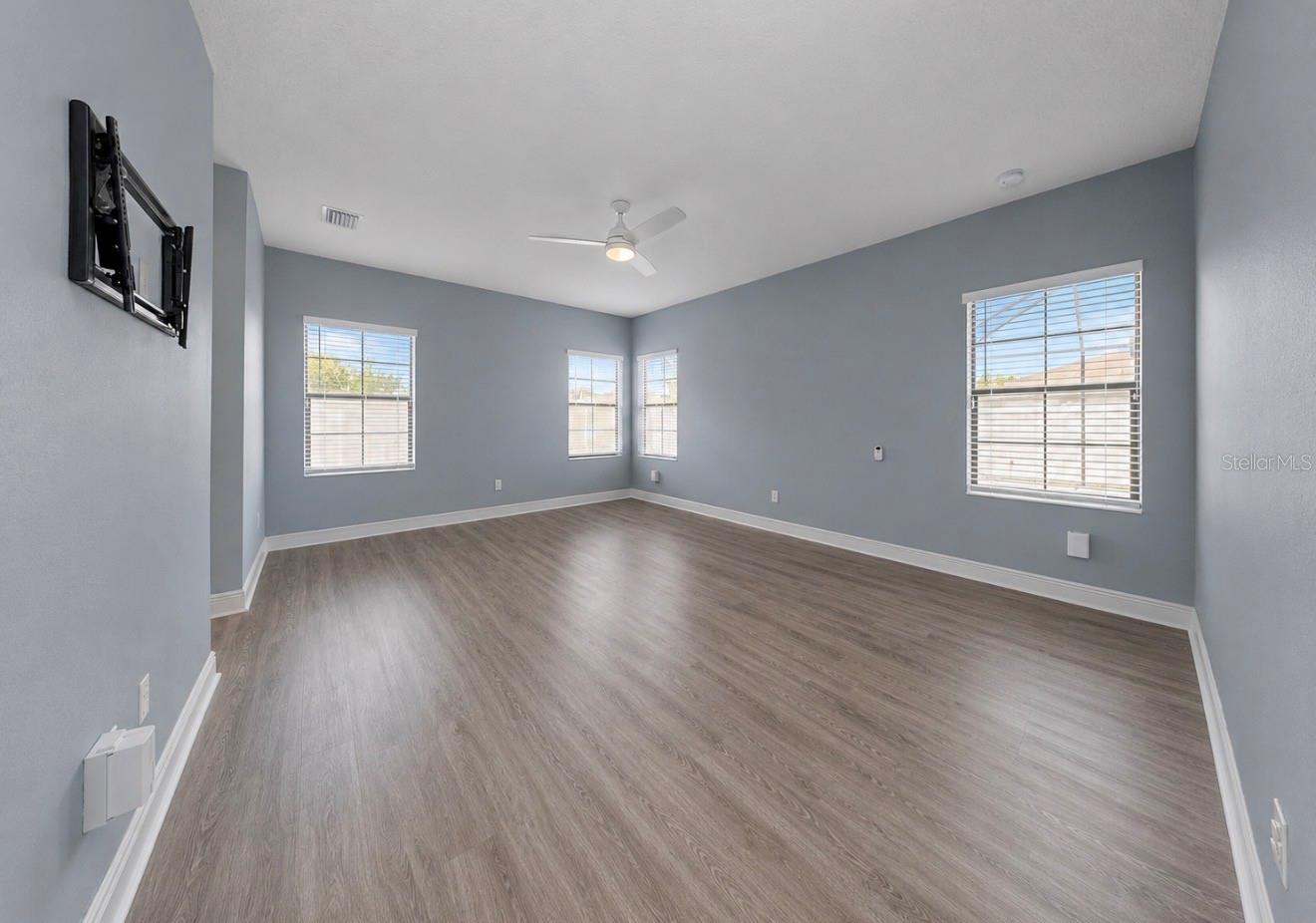 TRIPLE CREEK - Residential