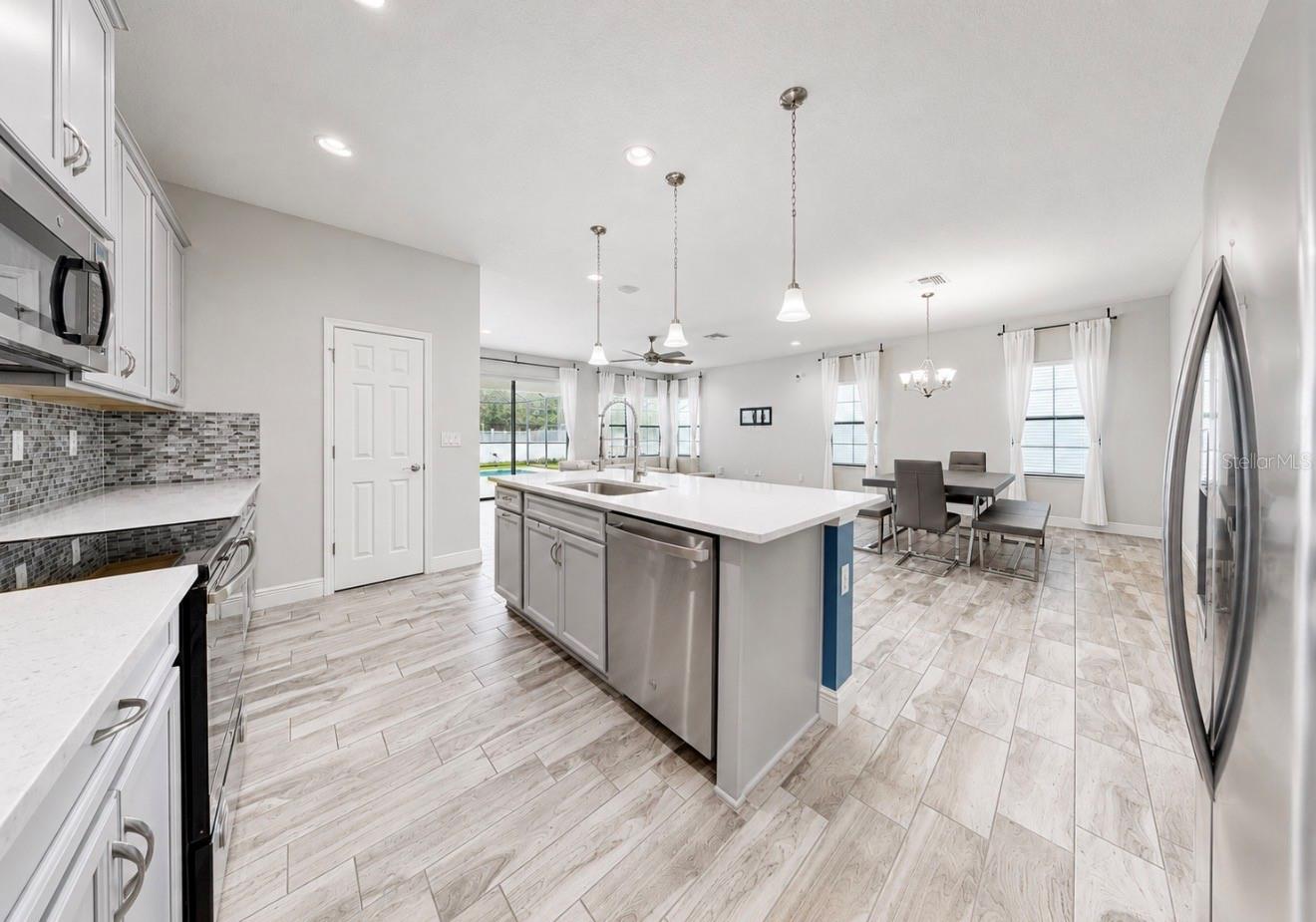 TRIPLE CREEK - Residential