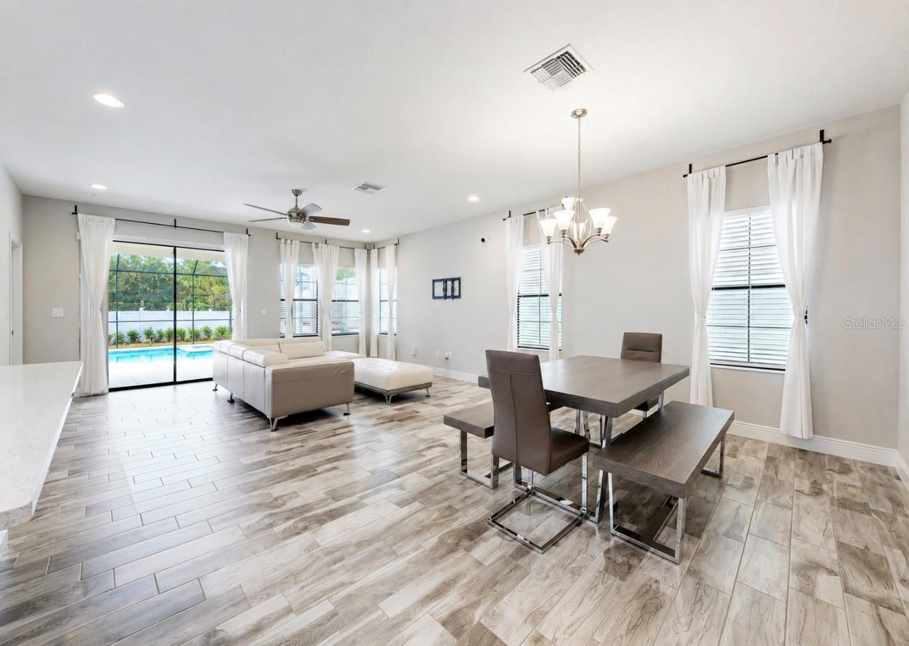 TRIPLE CREEK - Residential