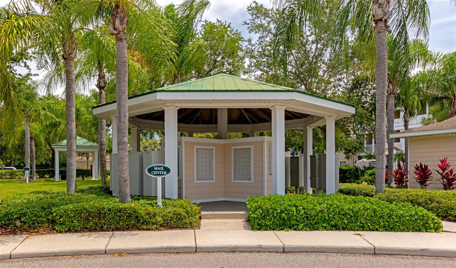 THE PALMS OF CORTEZ - Residential Lease