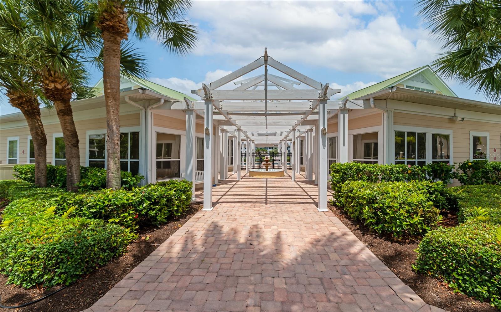 THE PALMS OF CORTEZ - Residential Lease