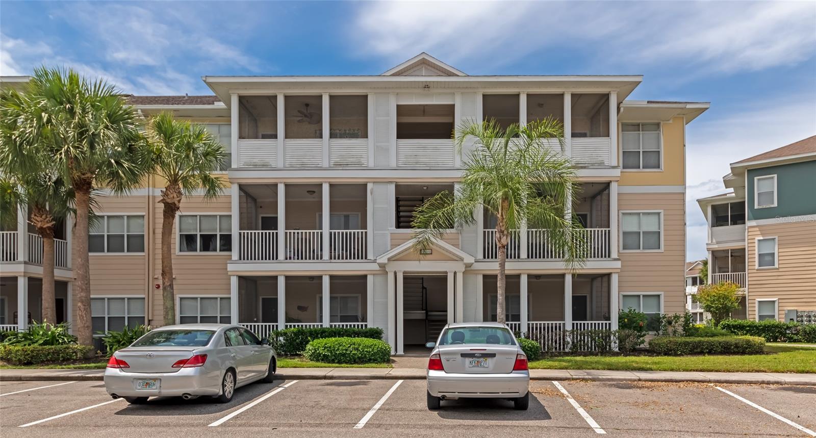 THE PALMS OF CORTEZ - Residential Lease