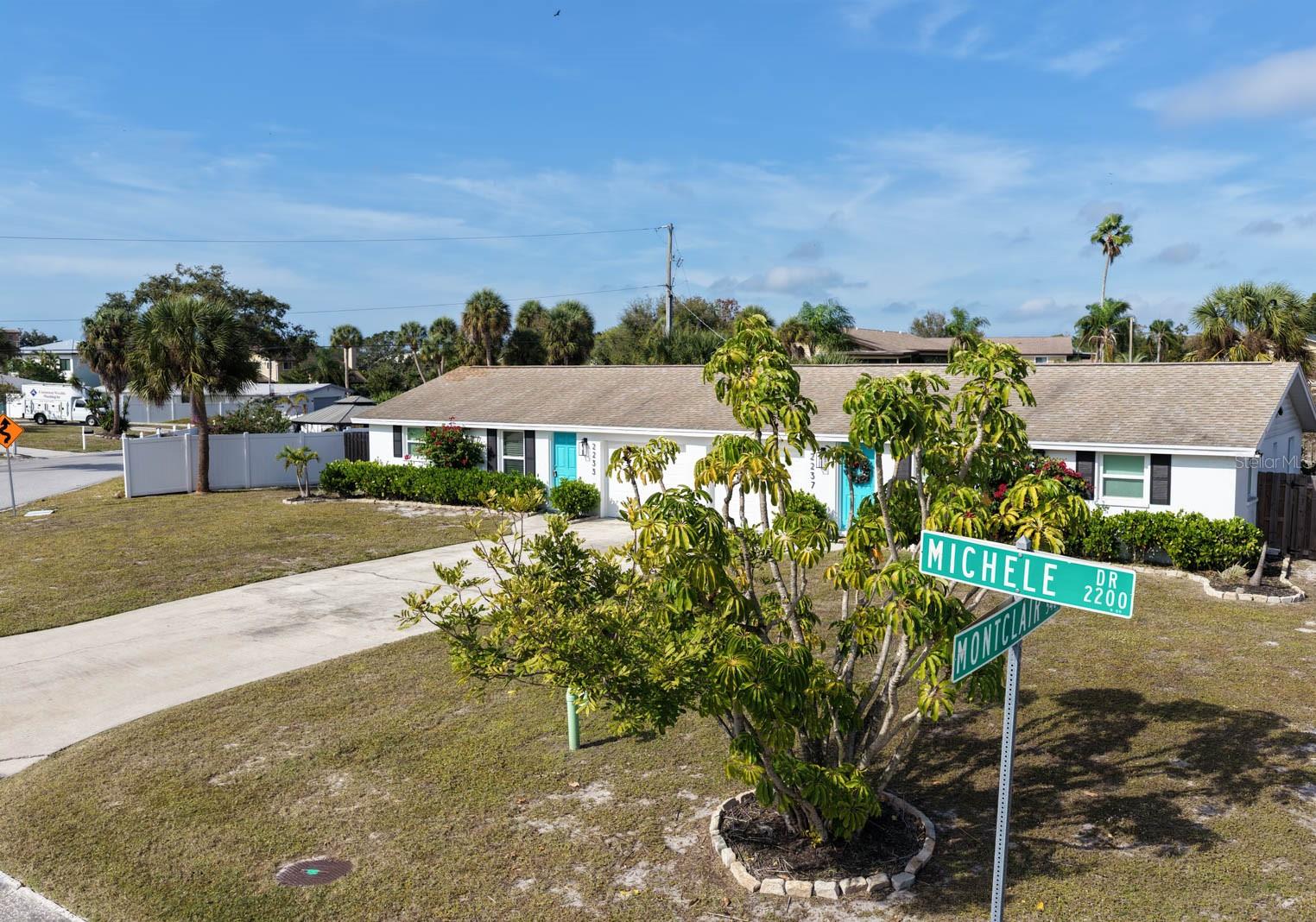 PHILLIPE GARDENS - Residential Income