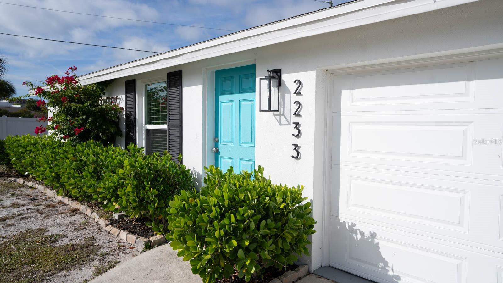 PHILLIPE GARDENS - Residential Income