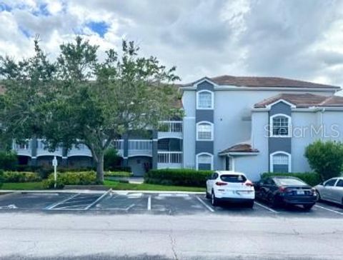 Photo of 14036 Fairway Island Drive Unit, Orlando, FL 32837 (MLS # S5142057)