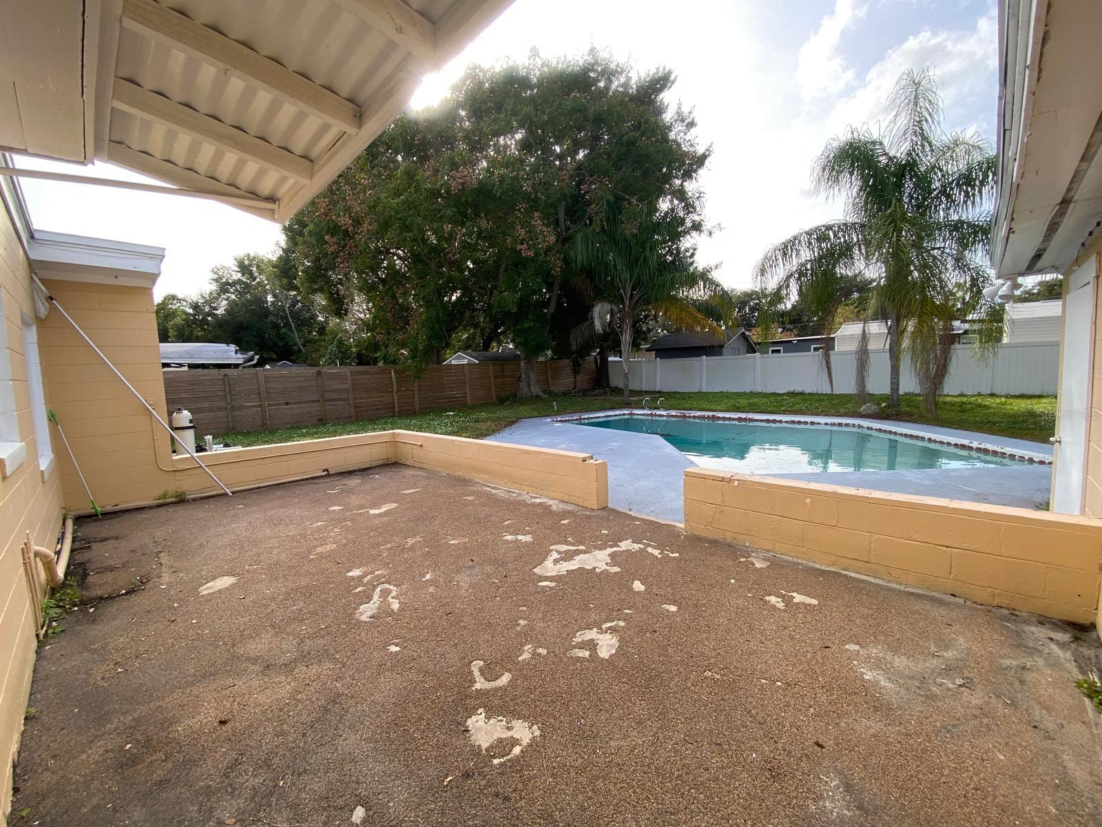 AZALEA PARK SEC 03 - Residential Lease