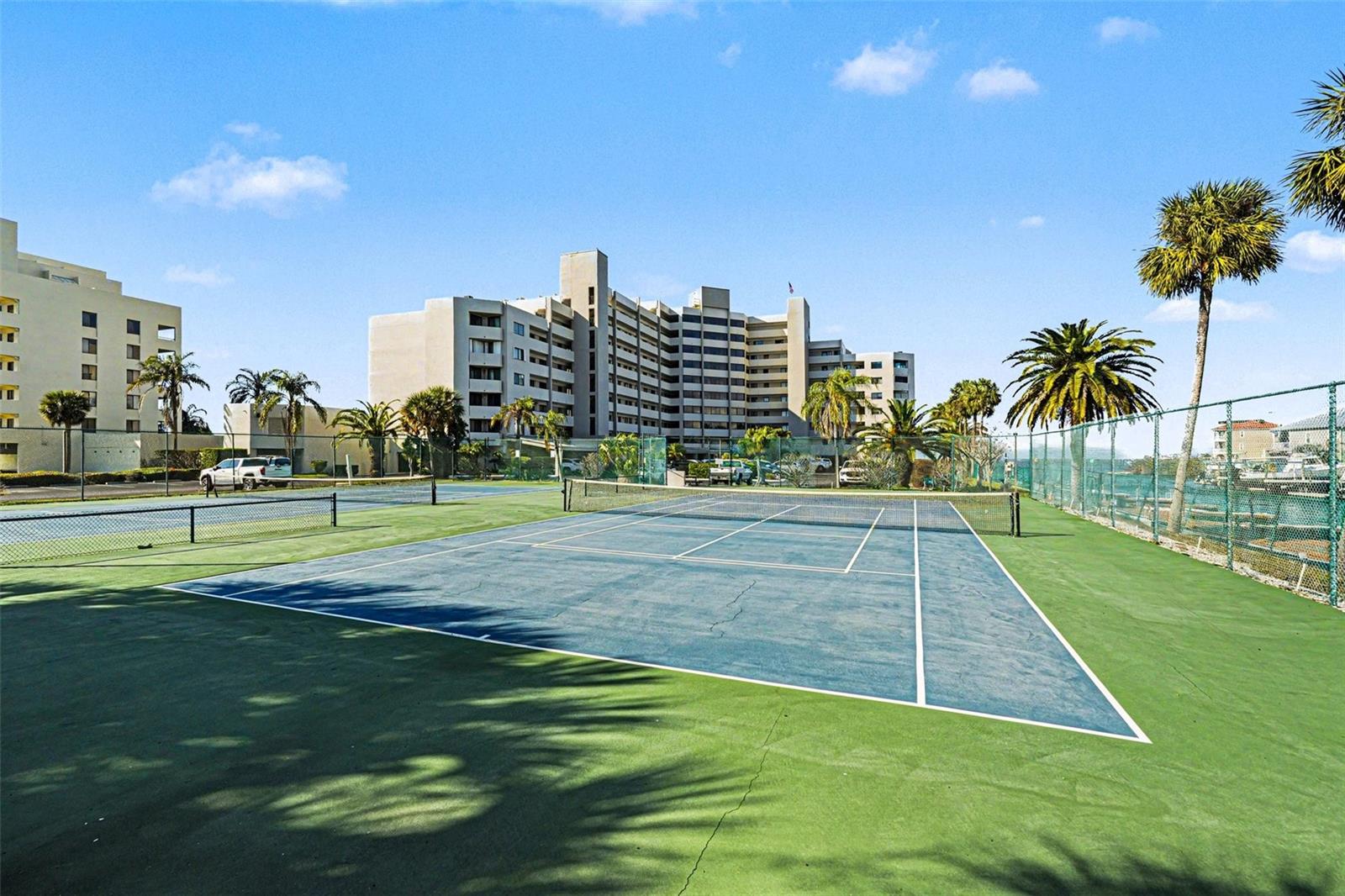 GULF ISLAND BEACH TENNIS - Residential