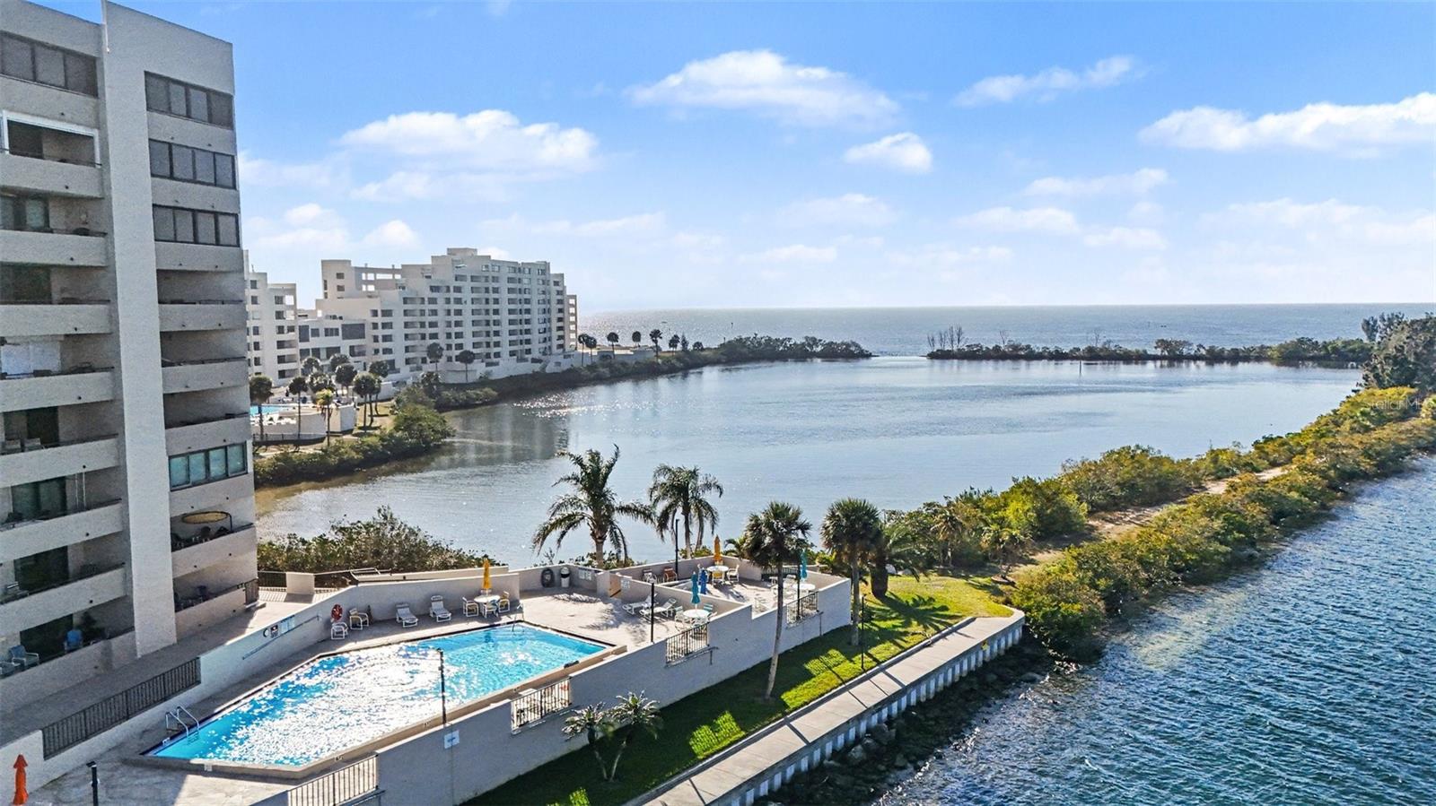 GULF ISLAND BEACH TENNIS - Residential