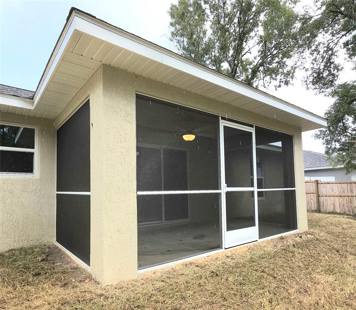 SILVER SPGS SHORES UN 19 - Residential Lease