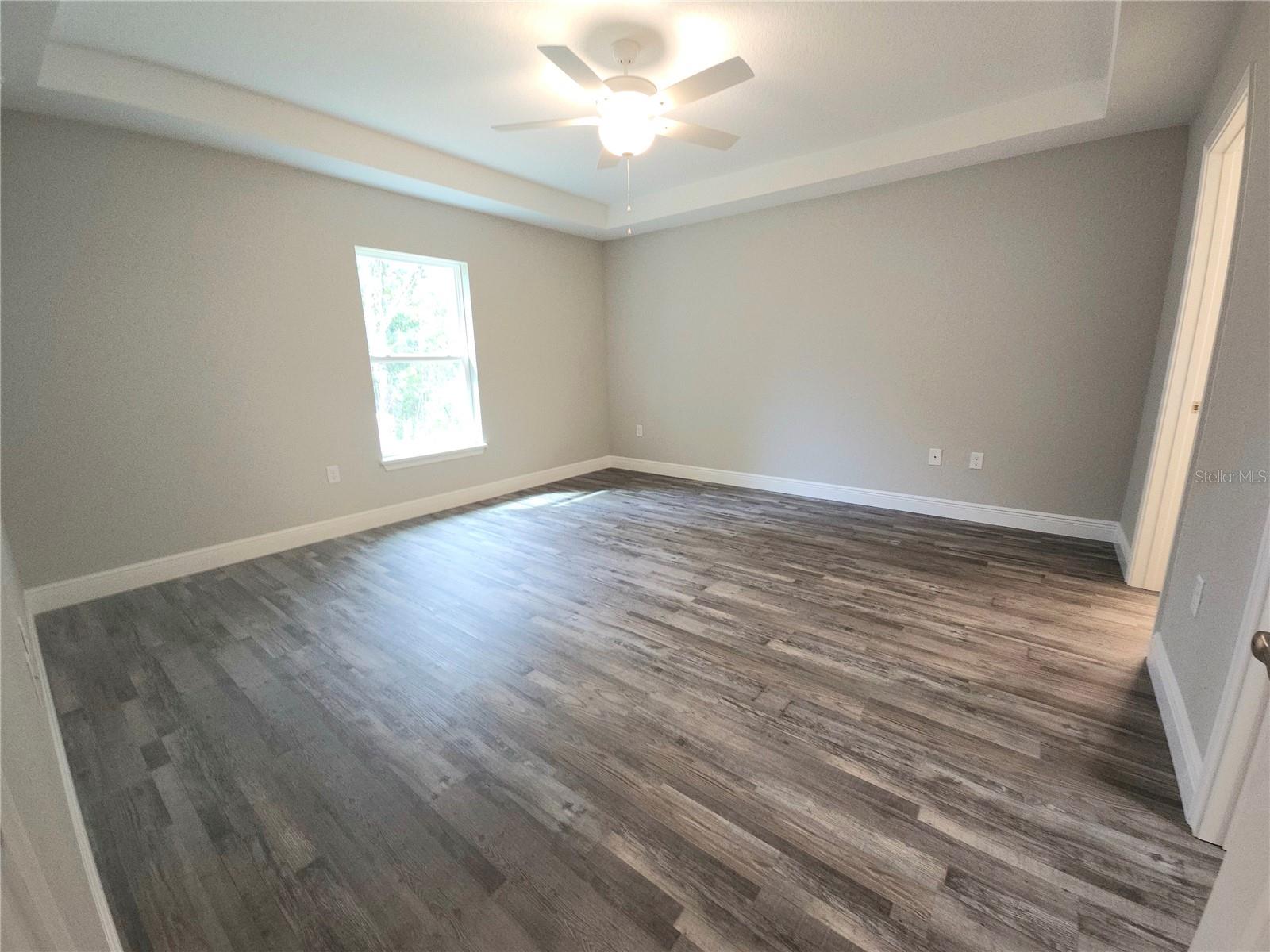 SILVER SPGS SHORES UN 19 - Residential Lease