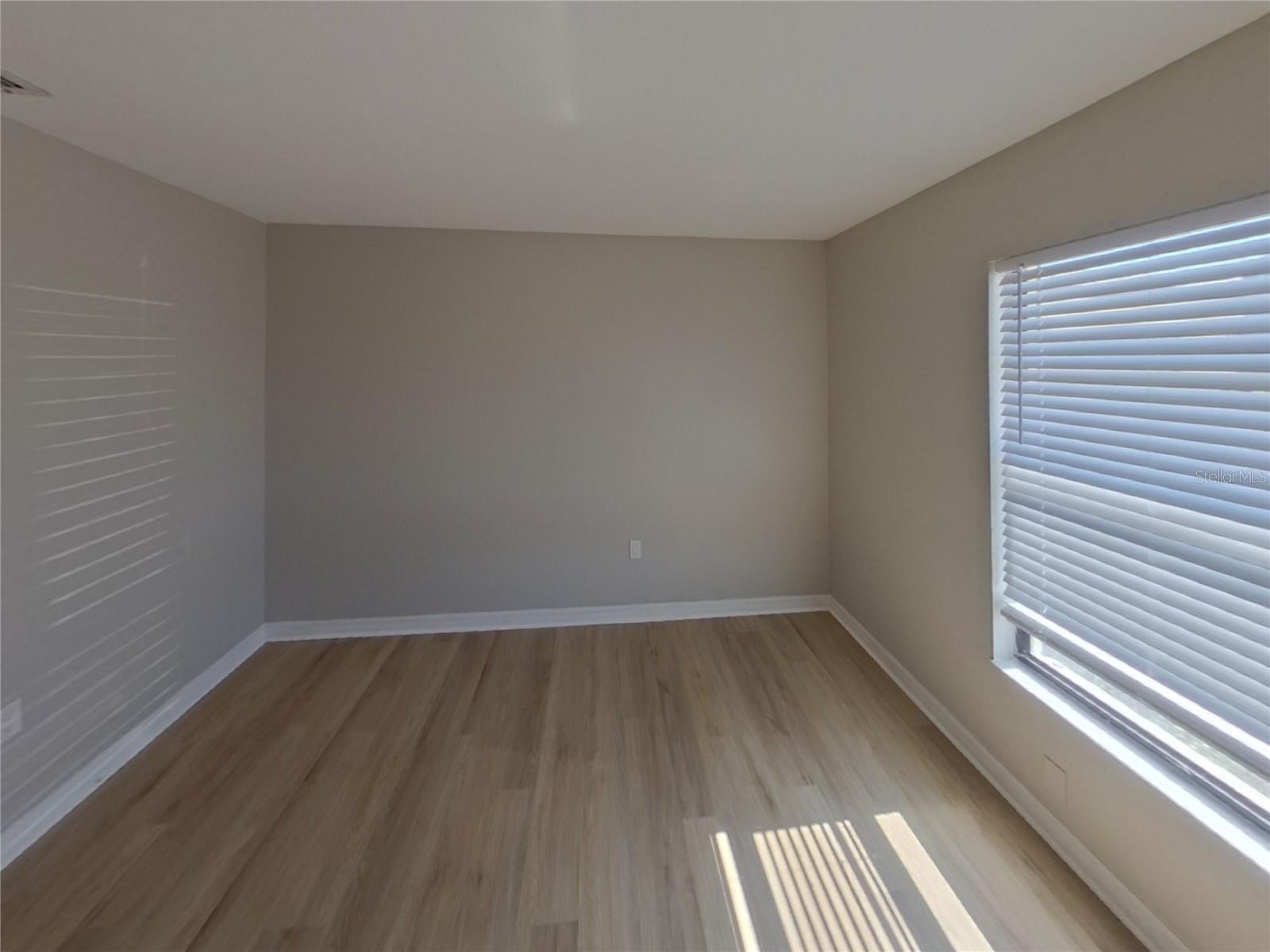 LOVESKY PARK - Residential Lease