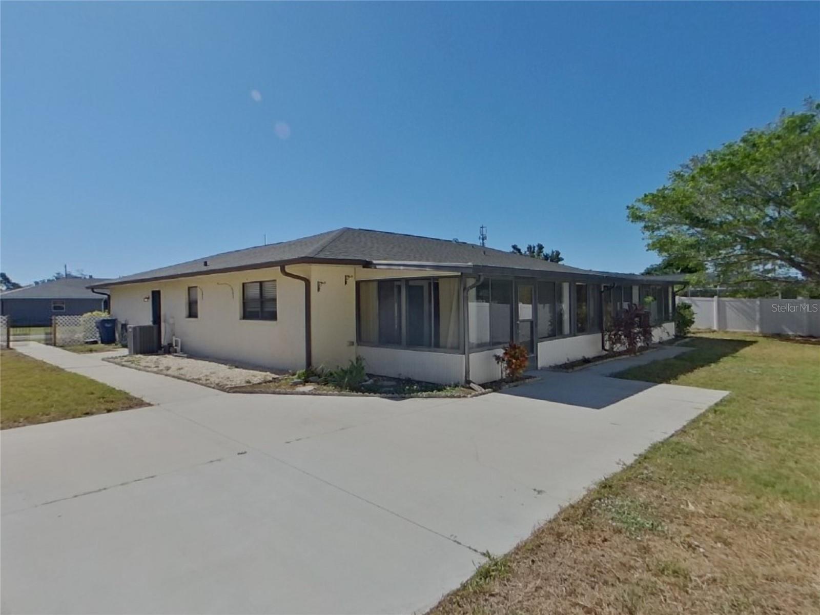 LOVESKY PARK - Residential Lease