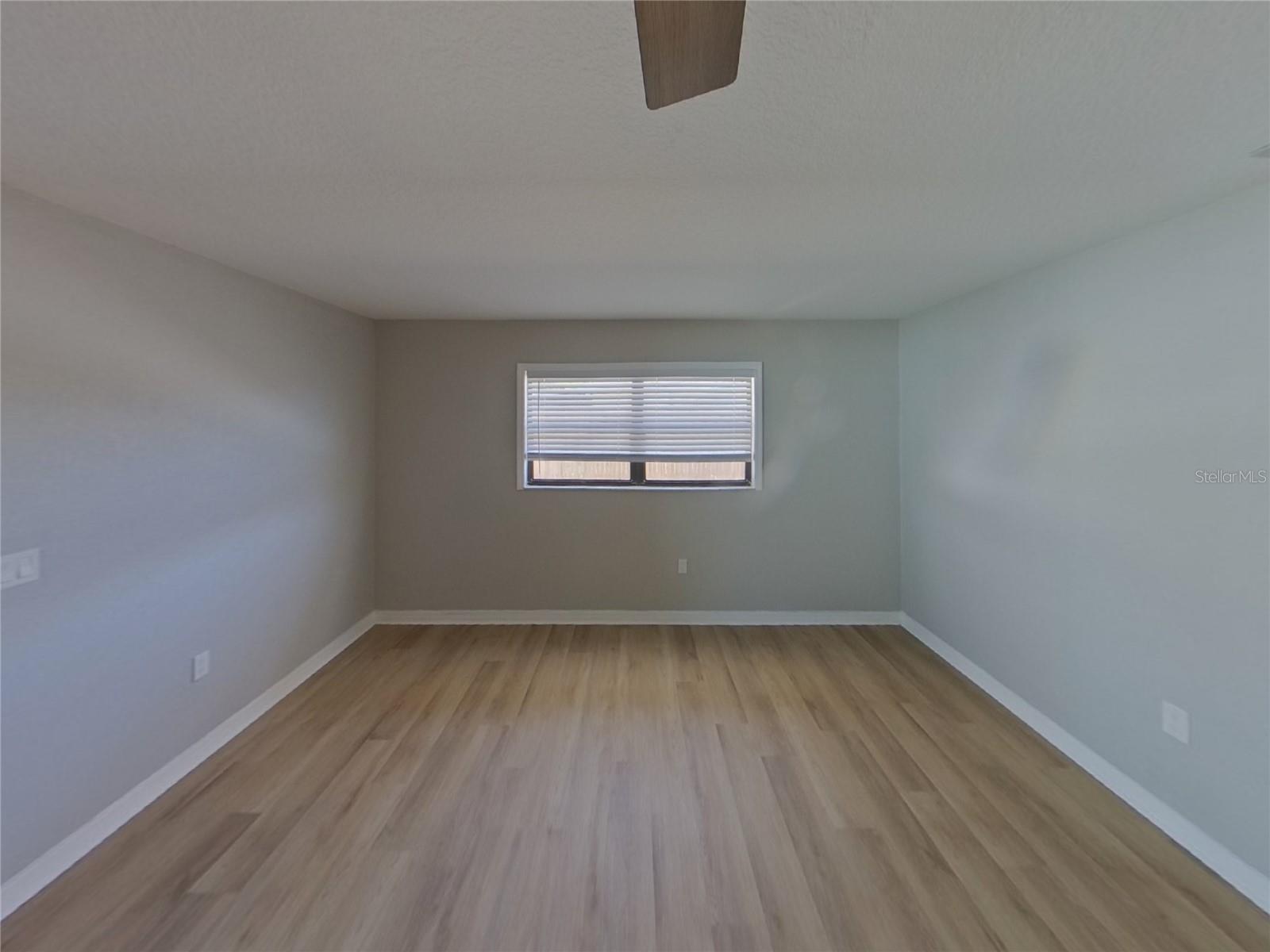 LOVESKY PARK - Residential Lease