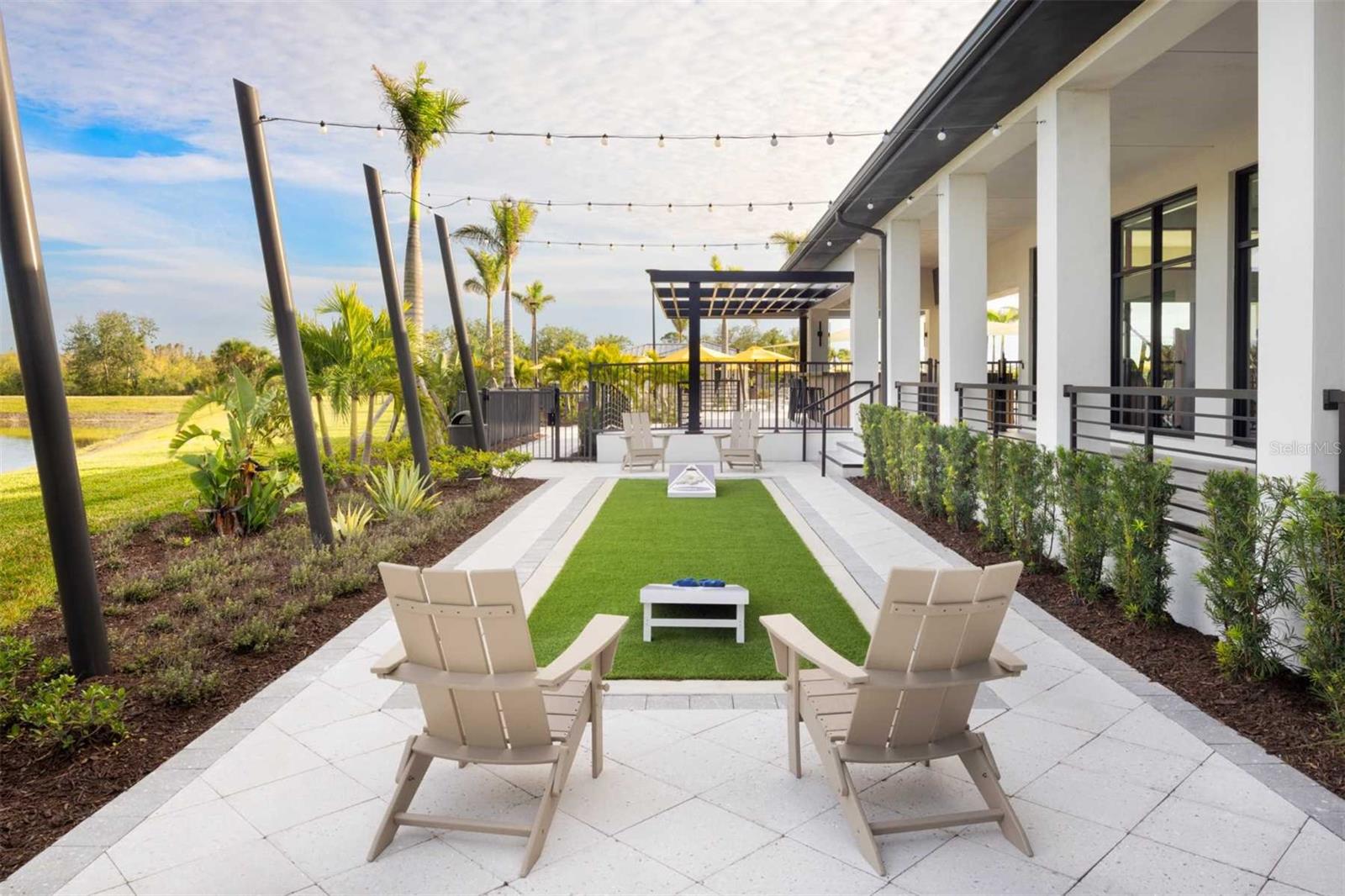 SUNSTONE LAKESIDE AT WELLEN PARK - Residential