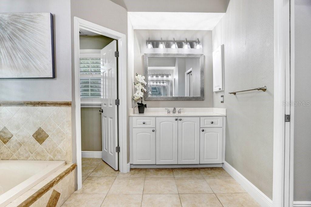 WESTCHASE SEC 371 - Residential