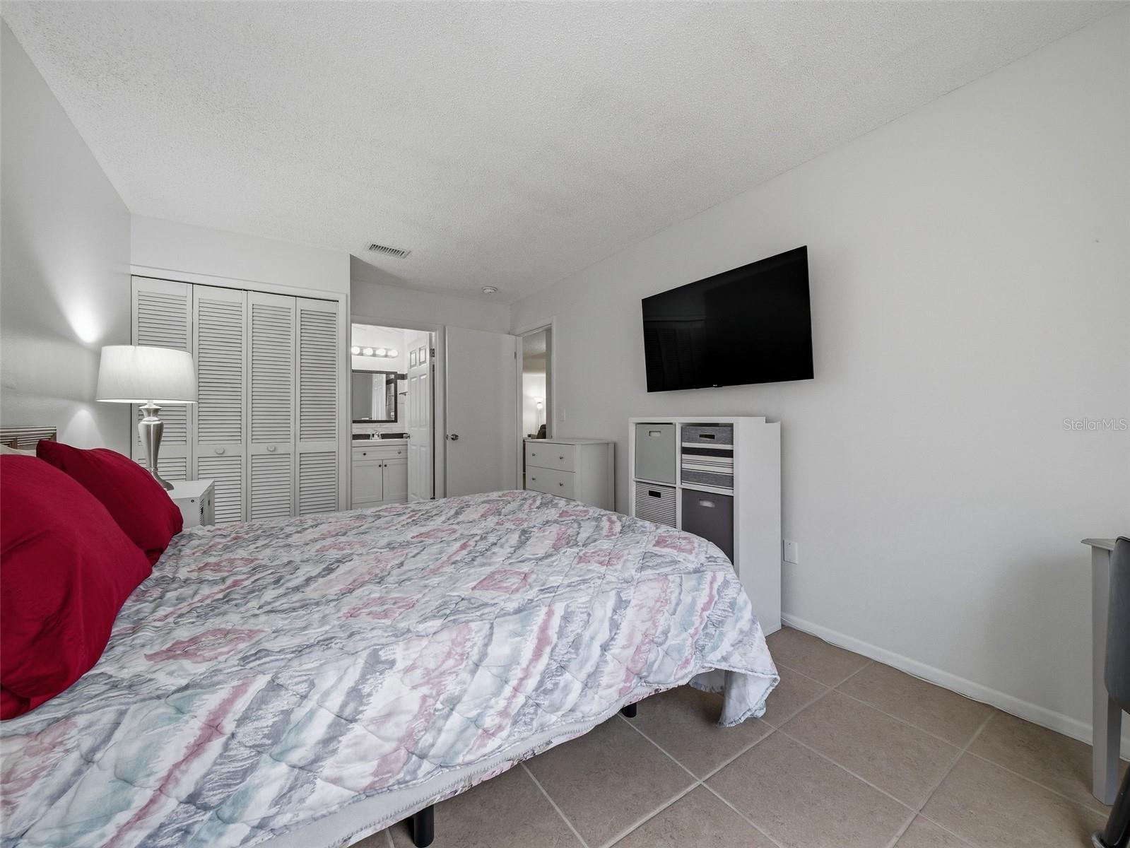 BRISTOL BAY CONDO - Residential