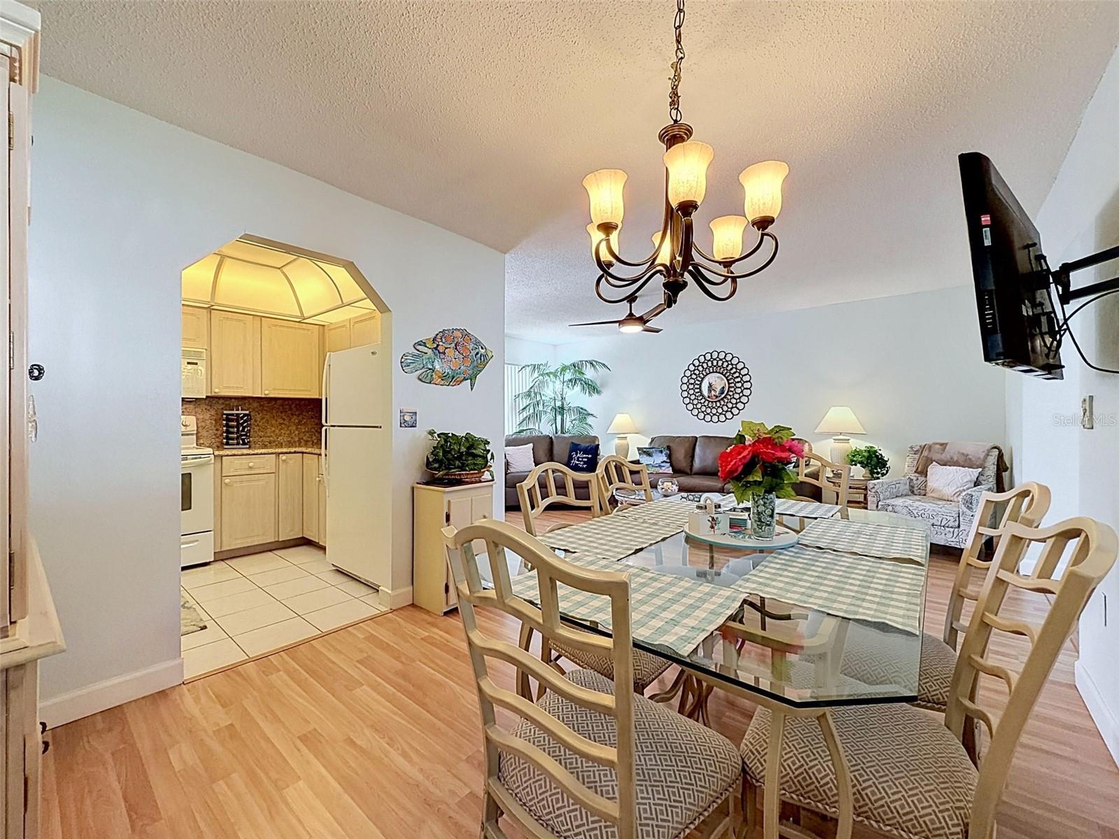 PARADISE POINTE WEST GR 05 - Residential