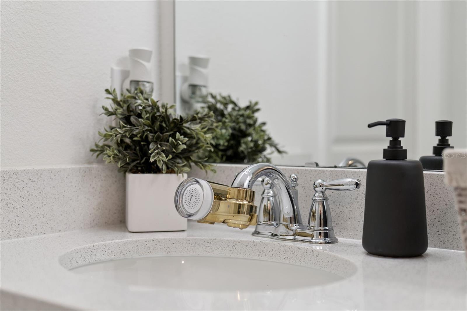 HAMPTON OAKS - Residential