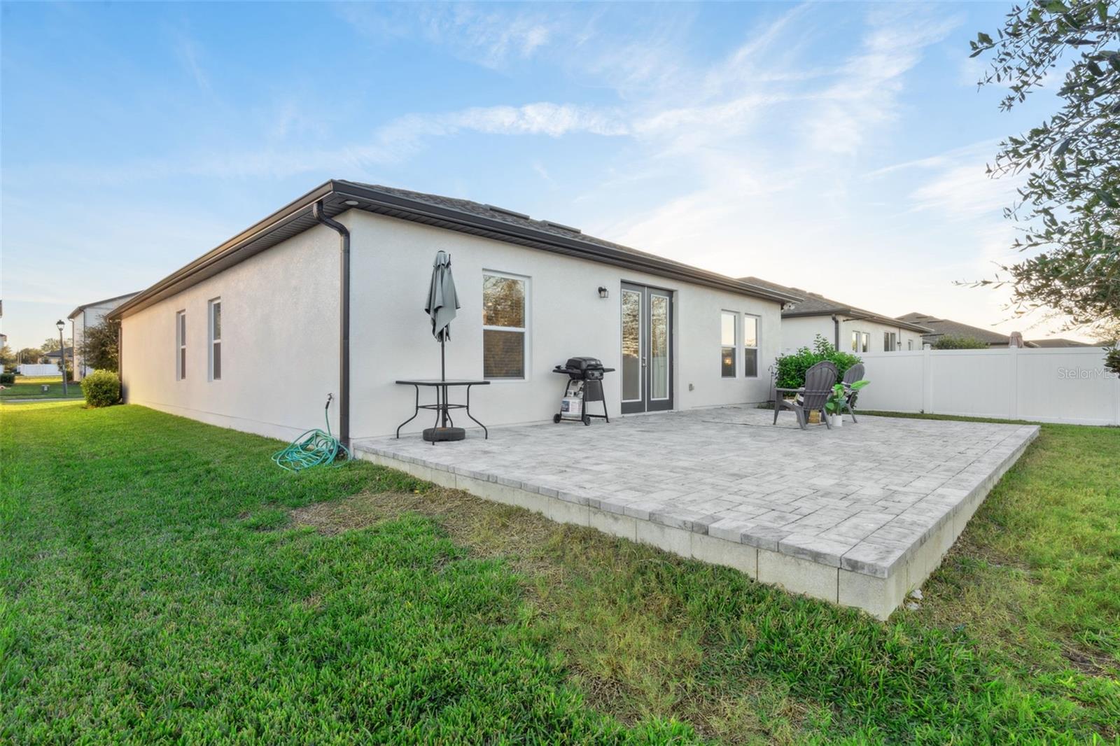 HAMPTON OAKS - Residential