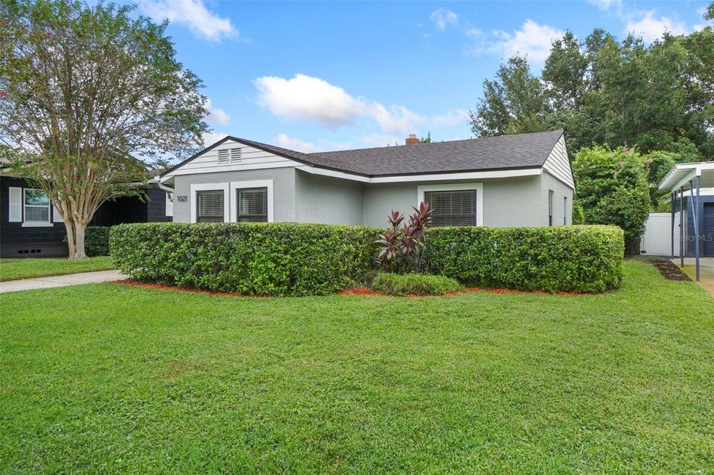 Photo of 1021 N Forest Avenue, Orlando, FL 32803 (MLS # O6348507)