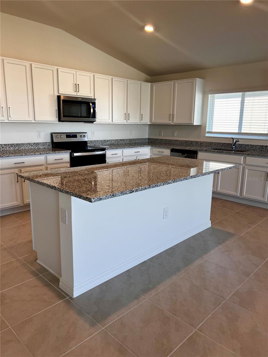 GARDENS AT LAKE JACKSON 2 - Residential