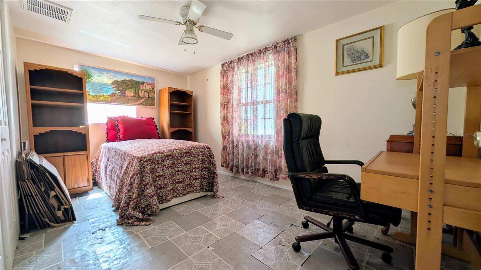 ORANGEWOOD VILLAGE - Residential