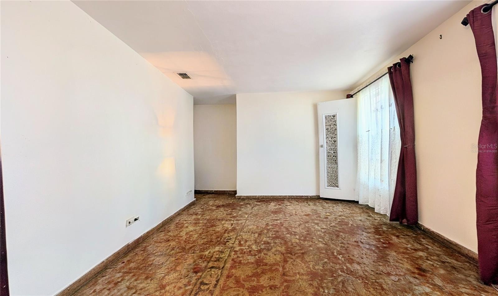 ORANGEWOOD VILLAGE - Residential