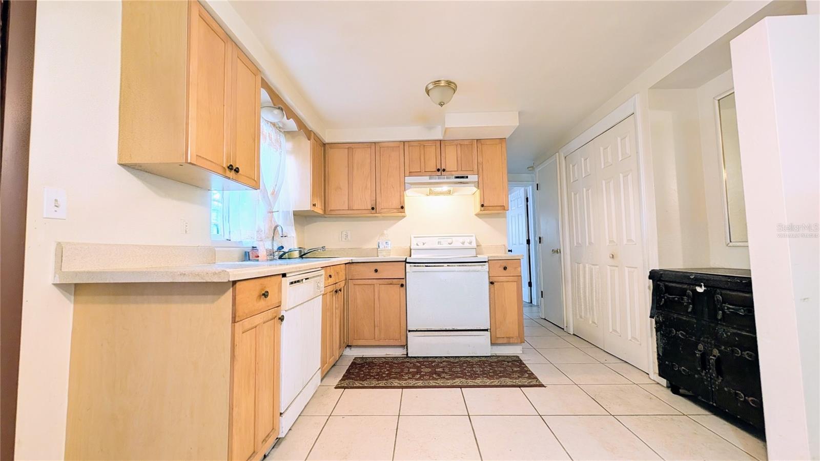 ORANGEWOOD VILLAGE - Residential
