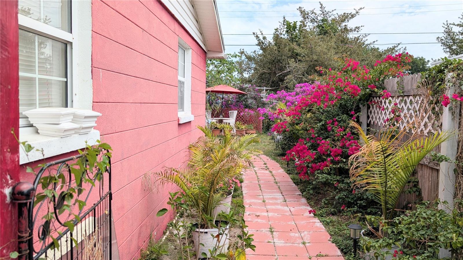 ORANGEWOOD VILLAGE - Residential