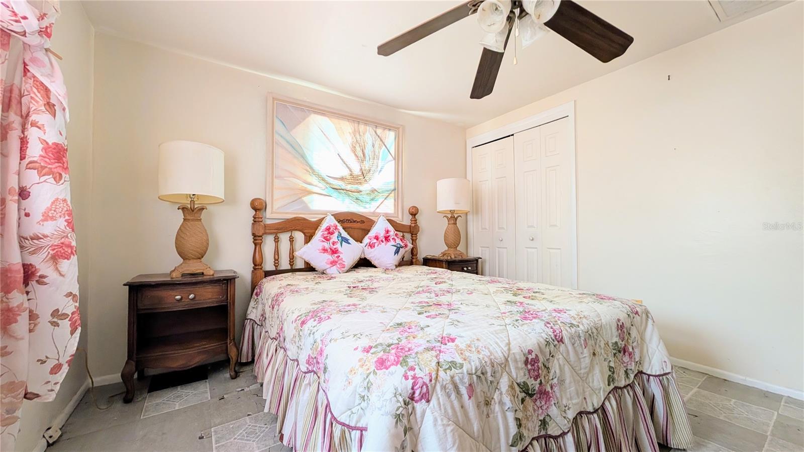 ORANGEWOOD VILLAGE - Residential