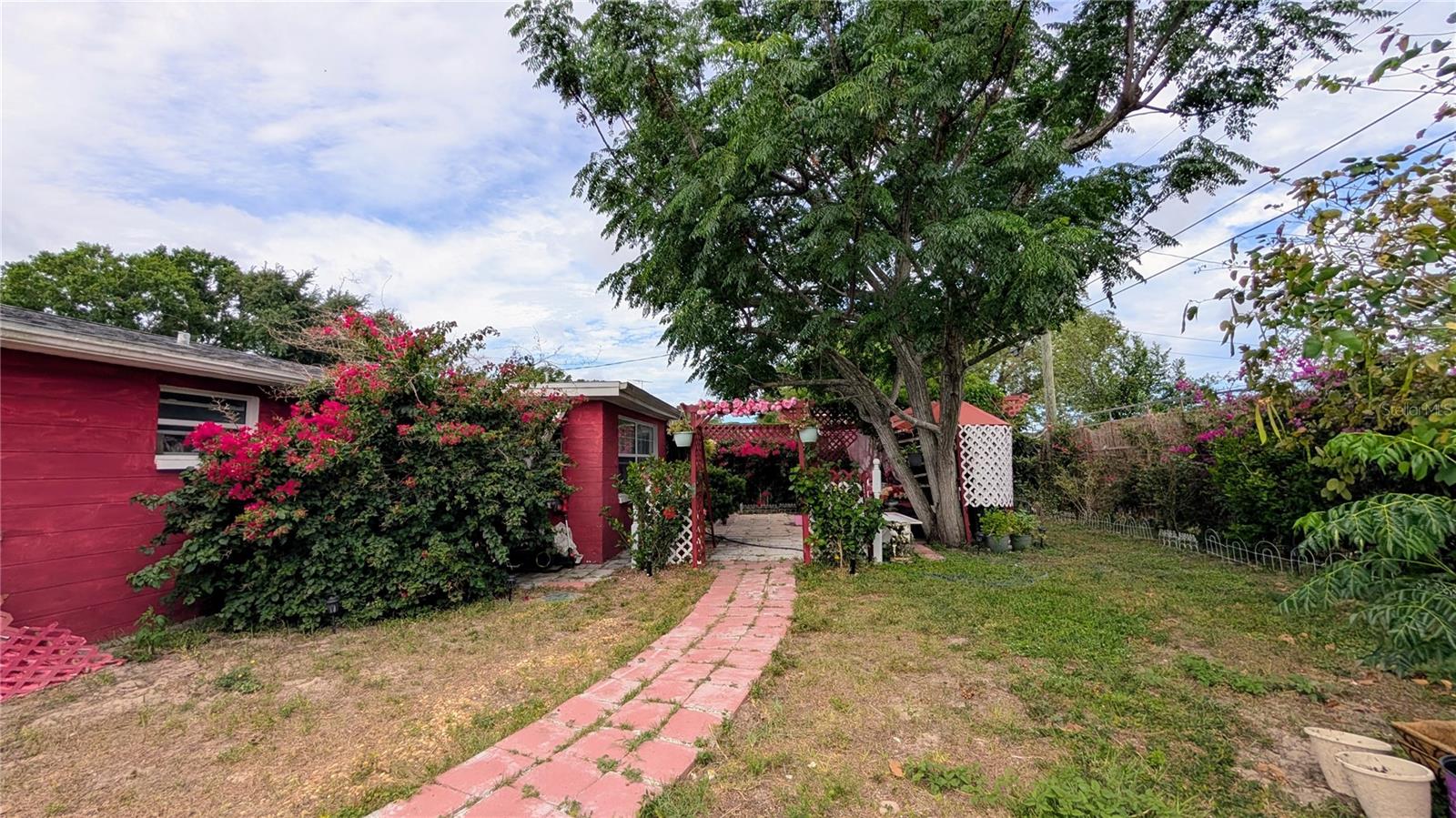 ORANGEWOOD VILLAGE - Residential