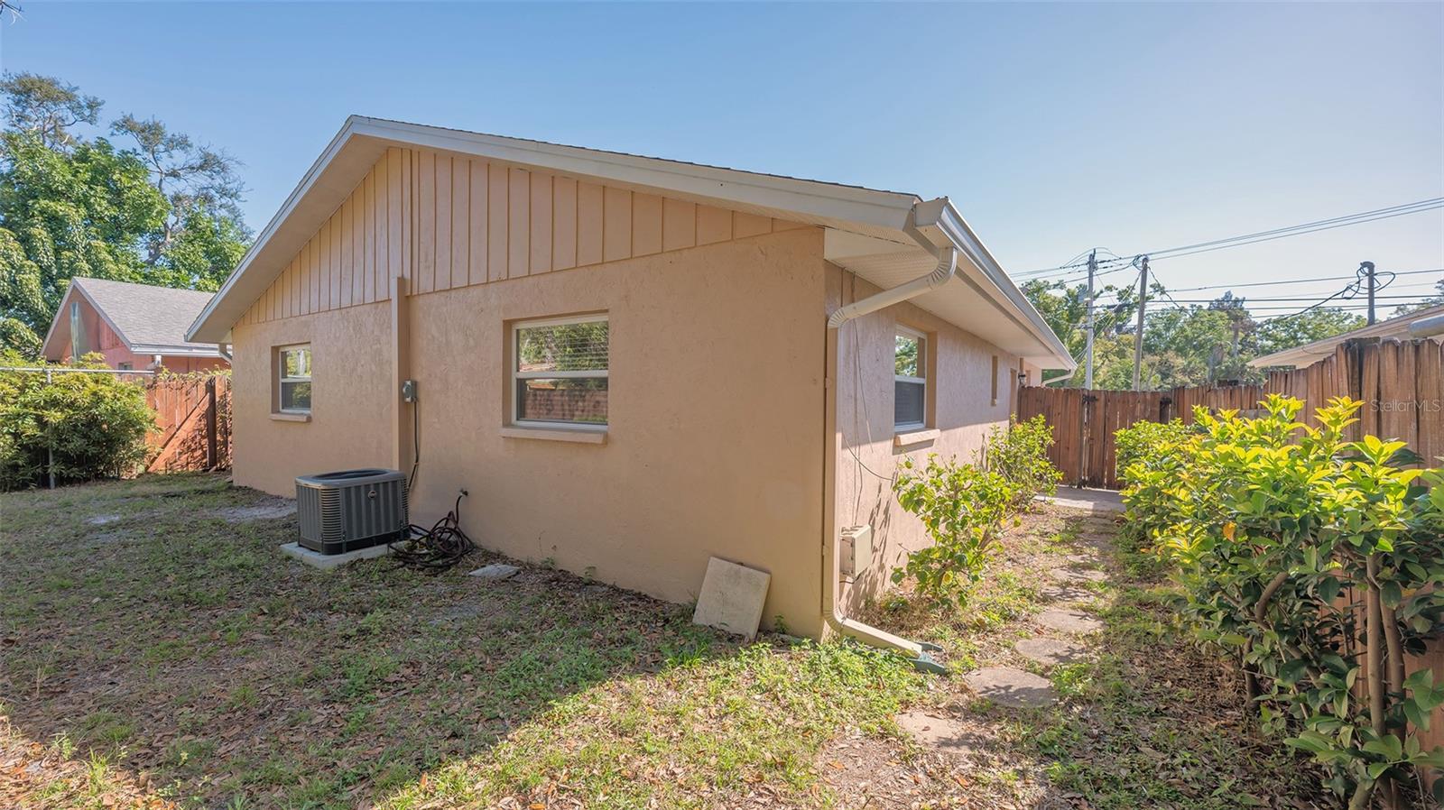 FOREST HILLS - Residential