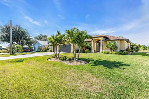 A home in PUNTA GORDA