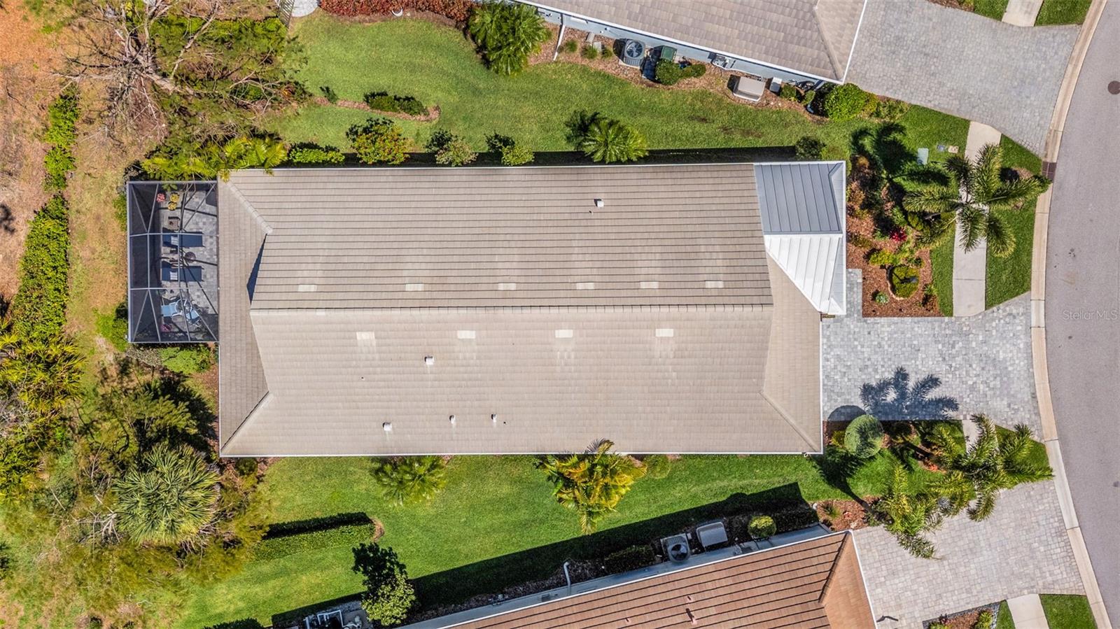 LAKEHOUSE COVE/WATERSIDE PH 1 - Residential