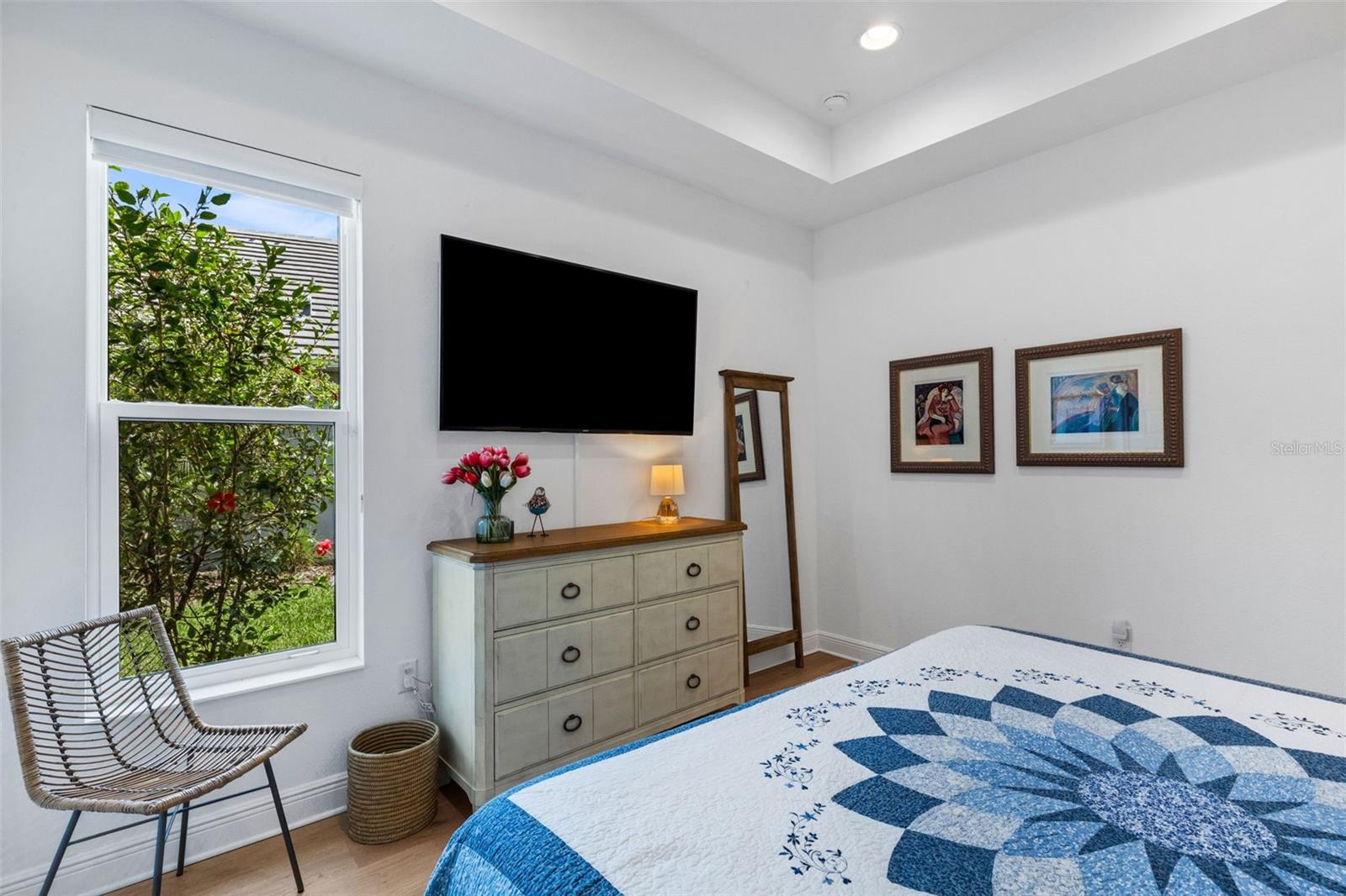 LAKEHOUSE COVE/WATERSIDE PH 1 - Residential