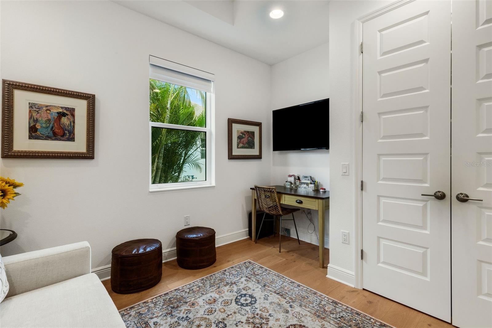 LAKEHOUSE COVE/WATERSIDE PH 1 - Residential