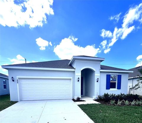 Photo of 244 Meredith Boulevard, Winter Haven, FL 33881 (MLS # G5101857) Photo of 244 Meredith Boulevard, Winter Haven, FL 33881 (MLS # G5101857)
