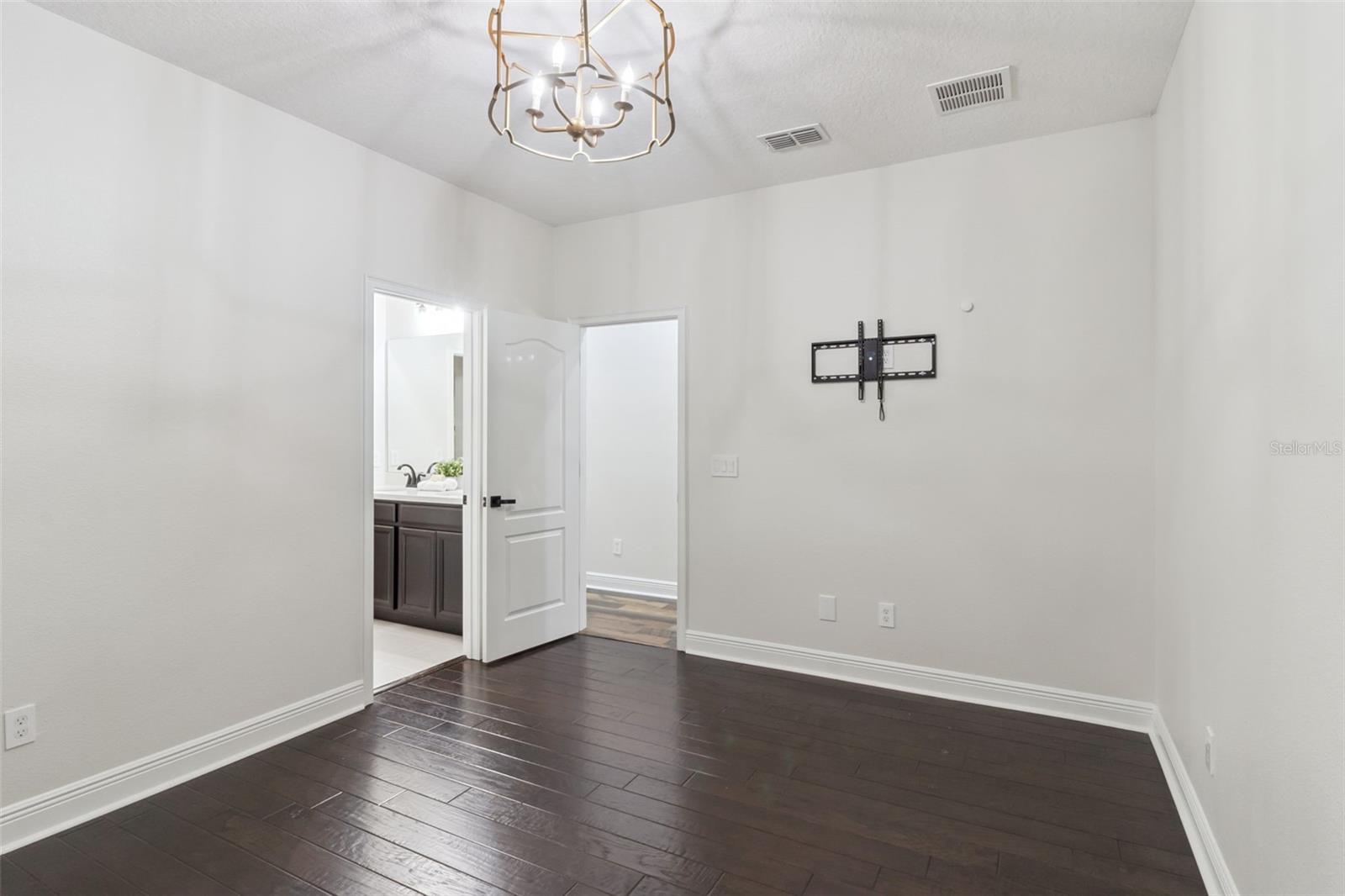 HAMLIN RESERVE - Residential