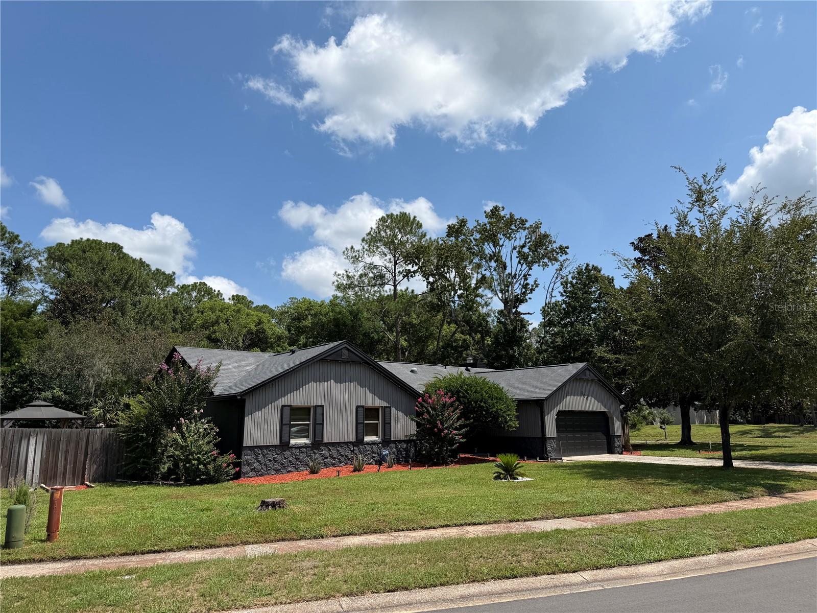 200 W PANAMA ROAD