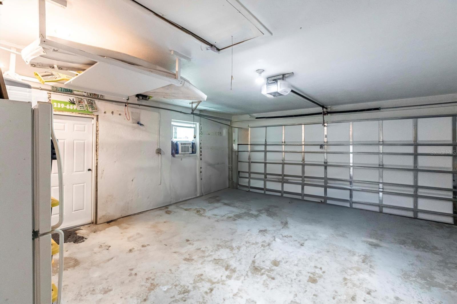 DEEP LAGOON ESTATES - Residential