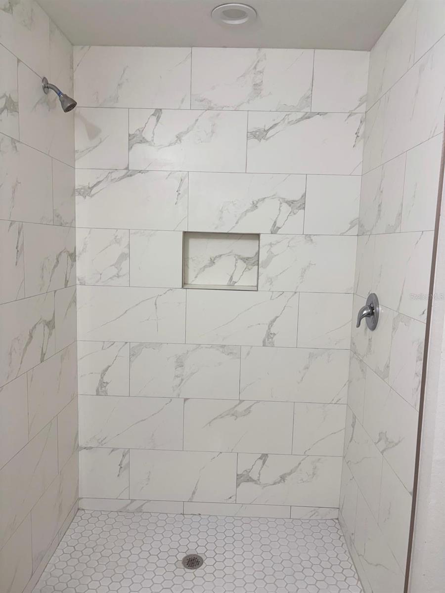 PORT CHARLOTTE SUB 17 - Residential Lease