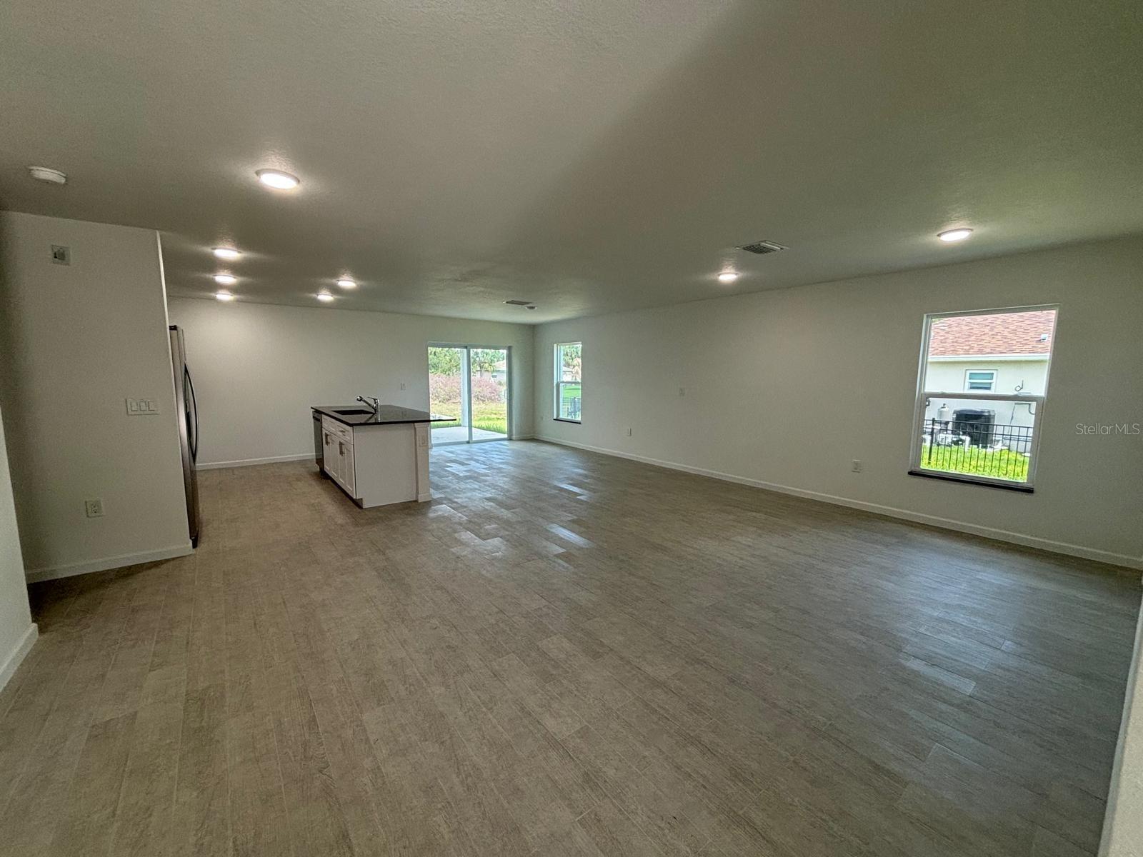 PORT CHARLOTTE SUB 17 - Residential Lease